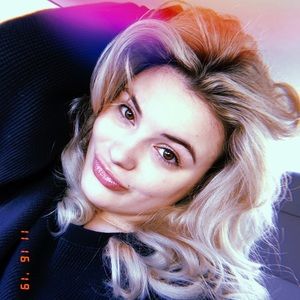 Meet your Posher, Jess